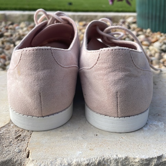 NWOB Kelly & Katie light pink loafers size 6.5 - Picture 4 of 6